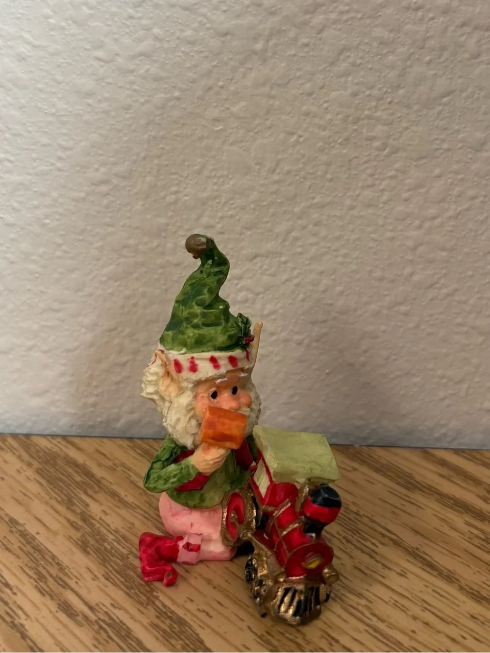 Vintage 1986 Enesco North Pole Village Smokey Elf Figurine w/ Train Boxed 87152